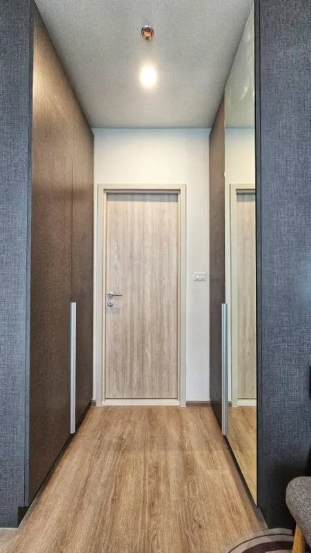 Property photos for Nue District R9