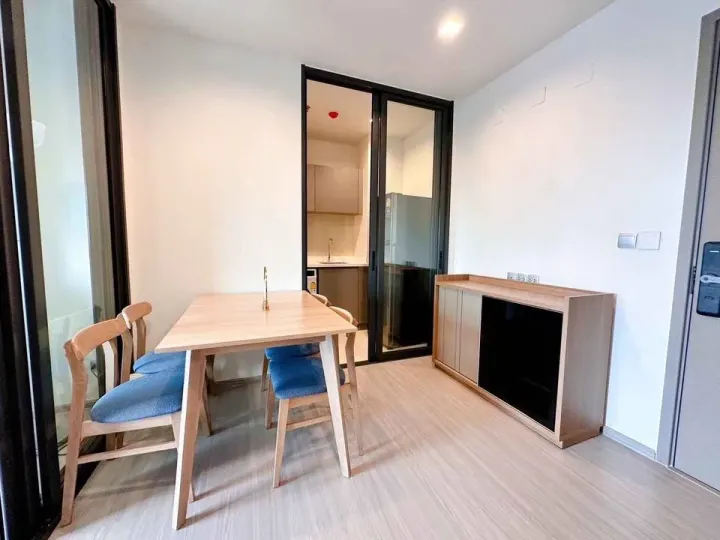Property photos for Life Asoke Hype
