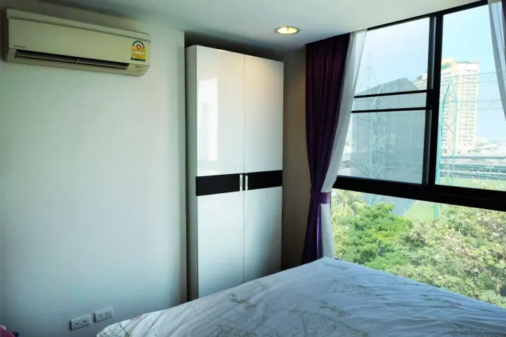 Property photos for Zenith Place Sukhumvit 42