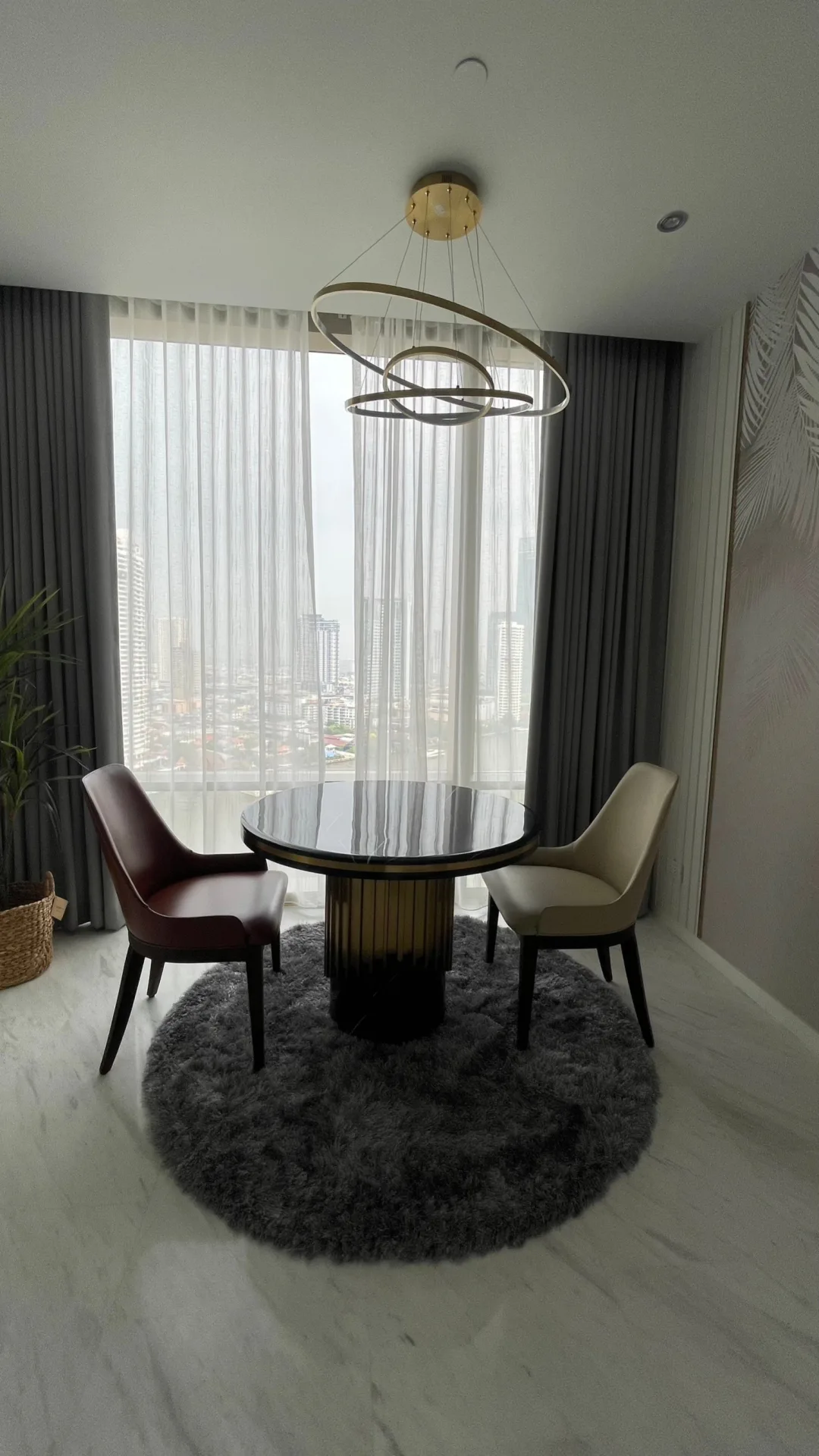 Property photos for Four Seasons Private Residences Bangkok