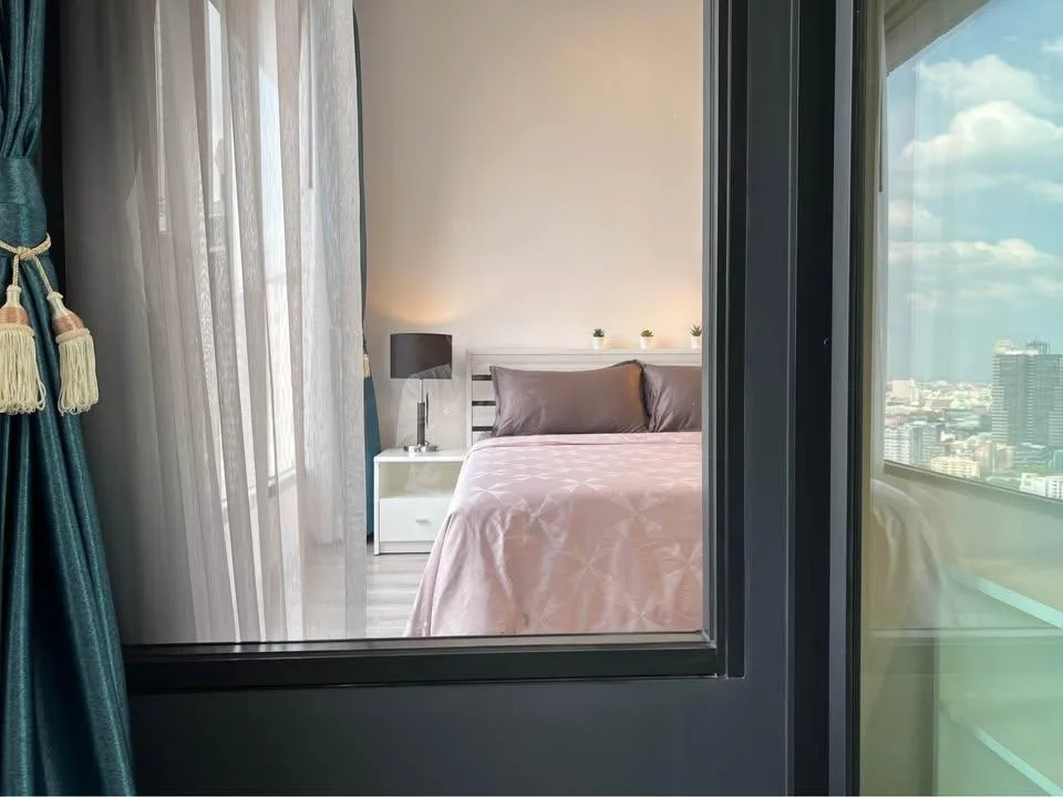 Property photos for Ideo Mobi Asoke