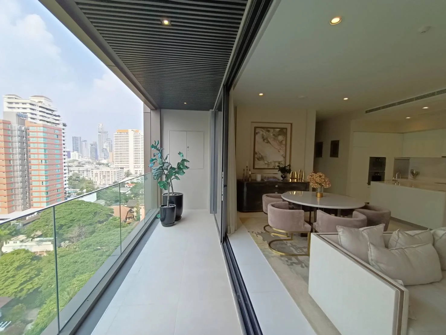 Property photos for Vittorio