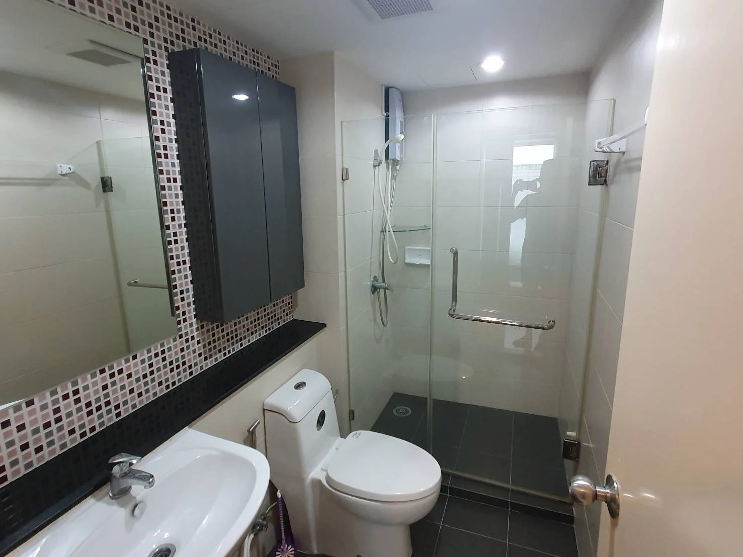 Property photos for Wish @ Siam