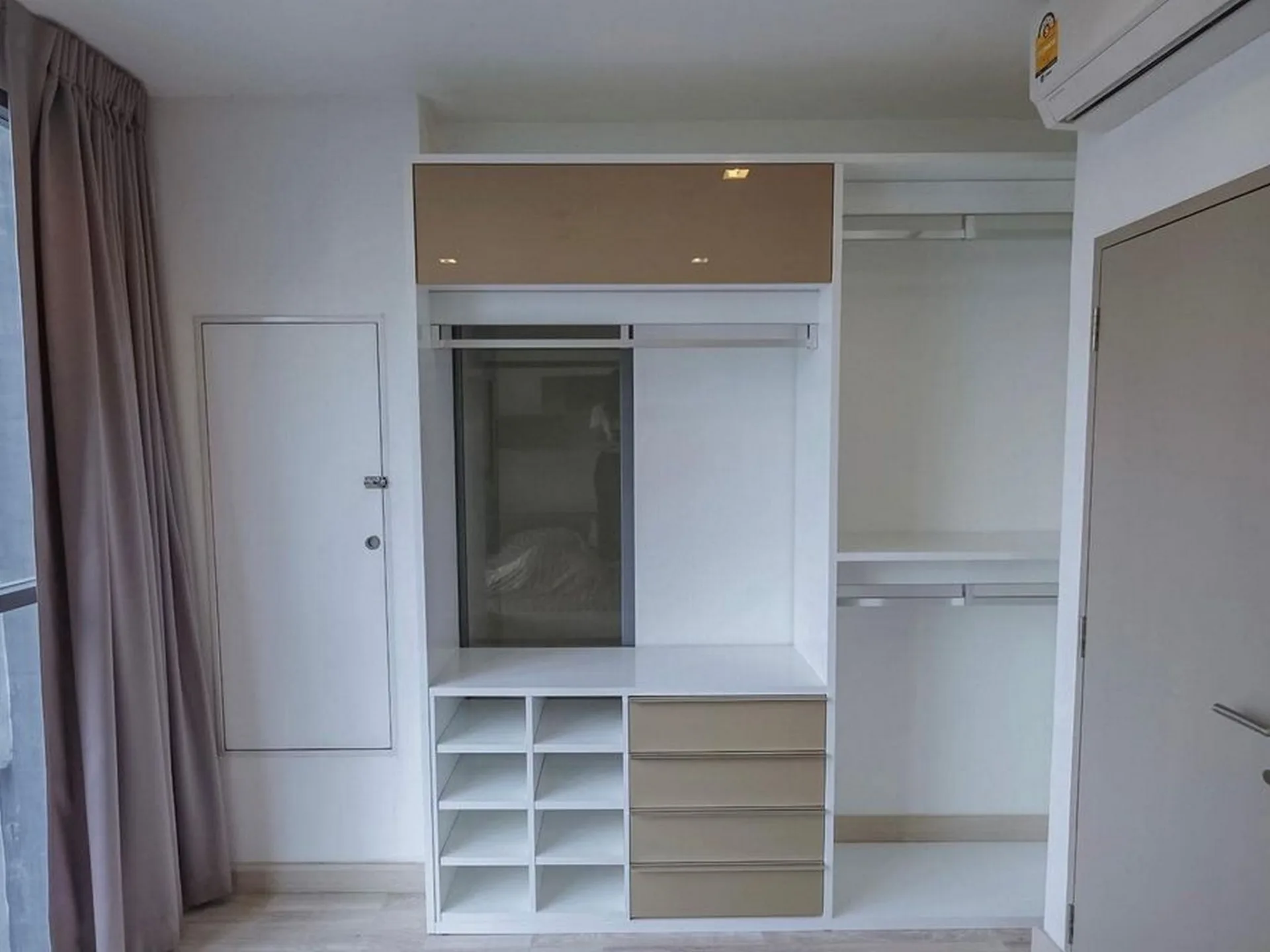 Property photos for Ideo Mobi Sukhumvit 81