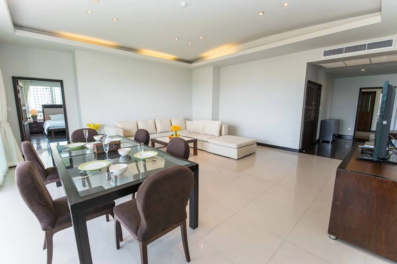 Property photos for Baan Thirapa