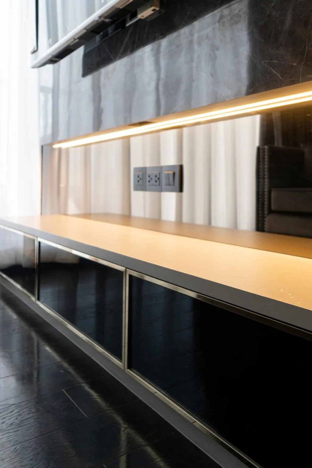 Property photos for Park Origin Thonglor