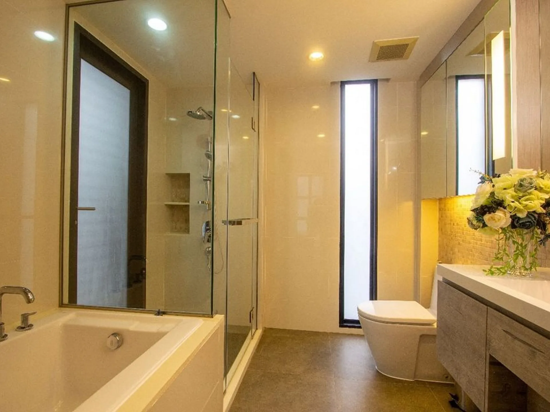 Property photos for Mode Sukhumvit 61