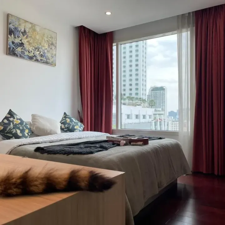 Property photos for MANHATTAN CHIDLOM