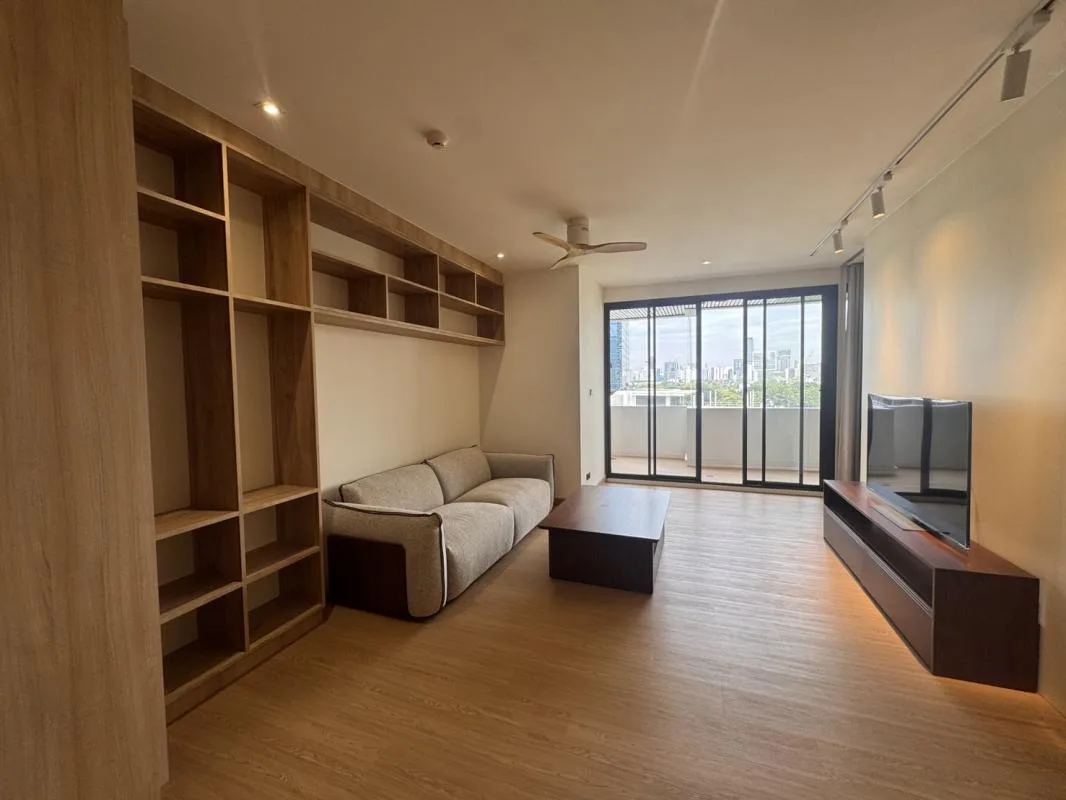 Property photos for Lake Avenue 16