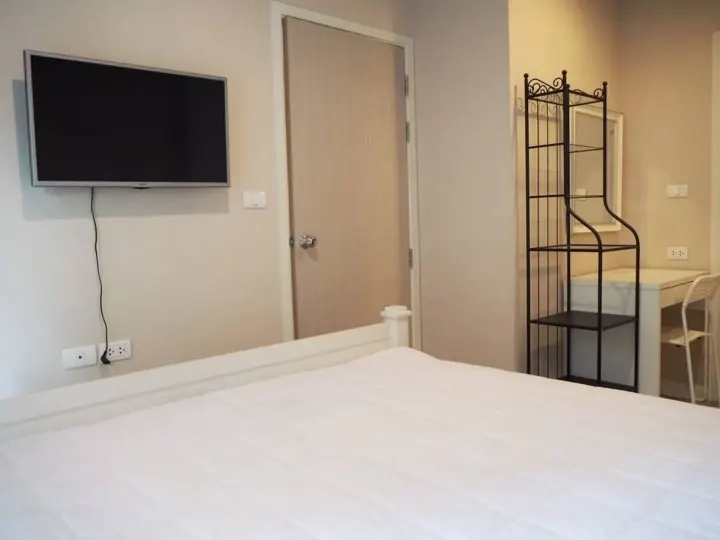 Property photos for Metro Luxe Rama 4