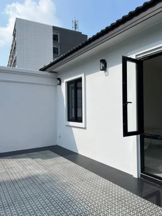 Property photos for Single House Lasalle 30