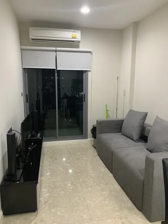 Property photos for The Crest Sukhumvit 34