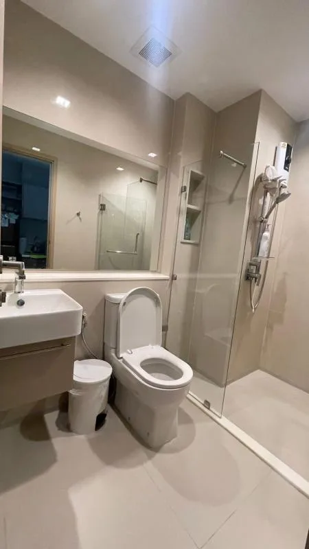 Property photos for Life Sathorn Sierra