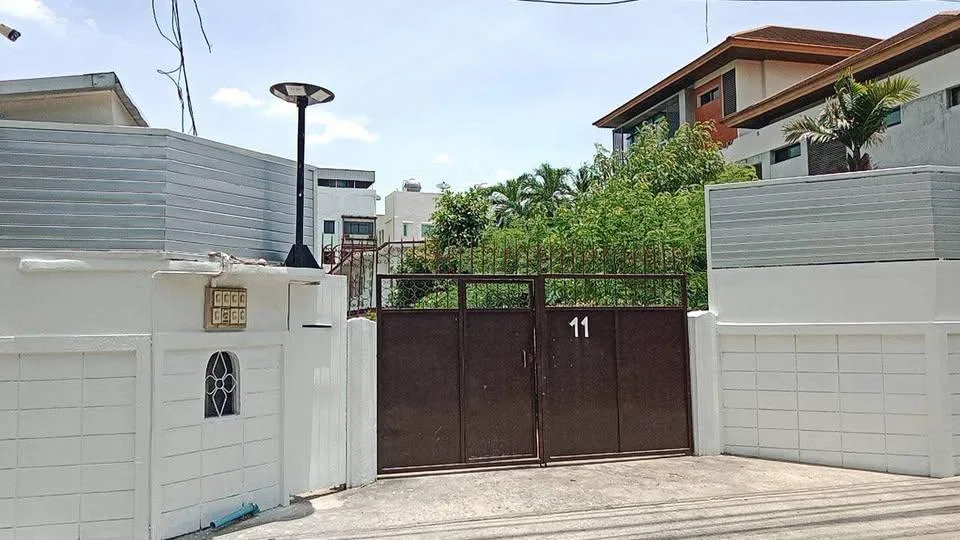 Property photos for Townhouse Soi Yen Akat 3