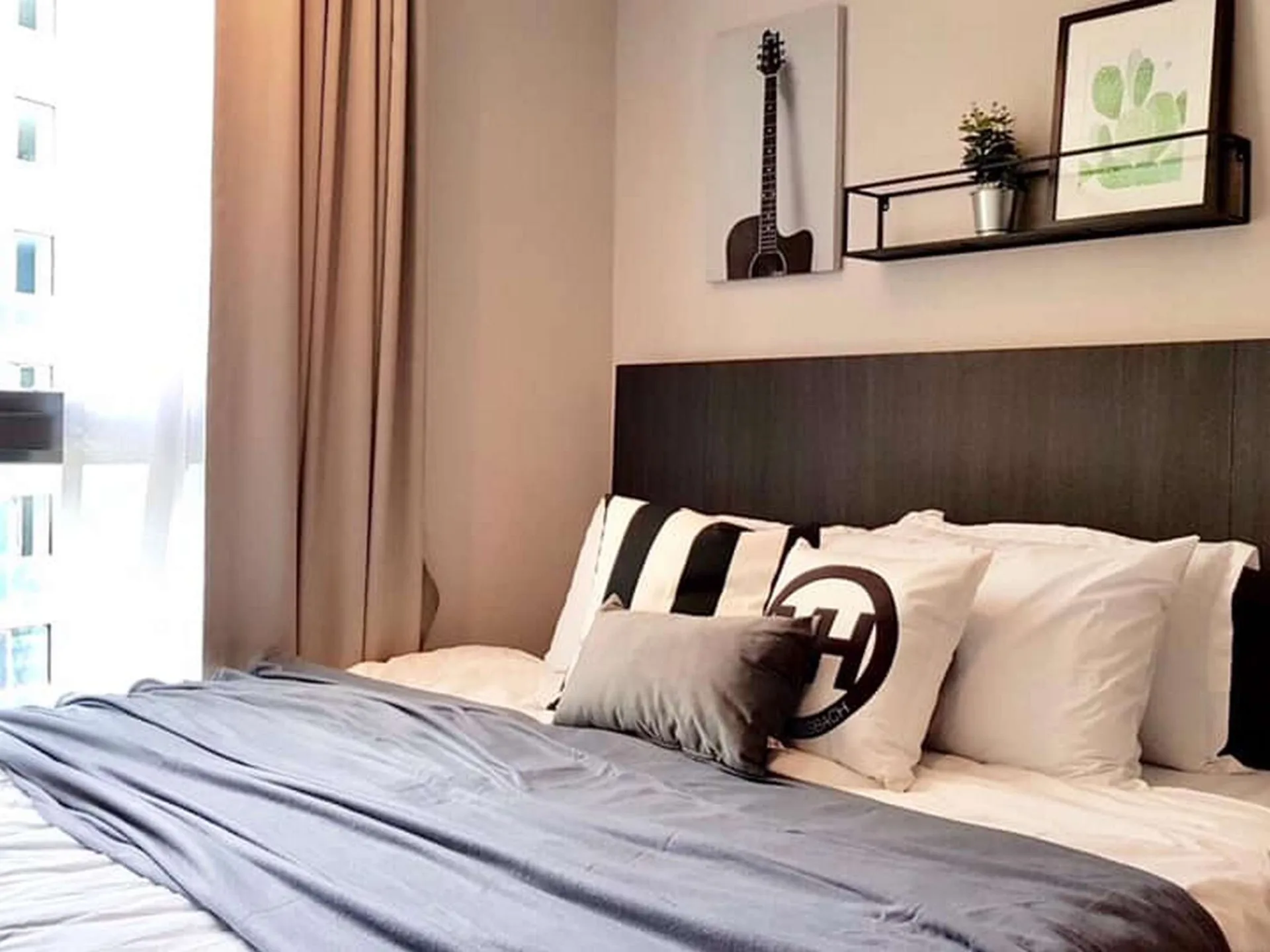 Property photos for Altitude Samyan - Silom