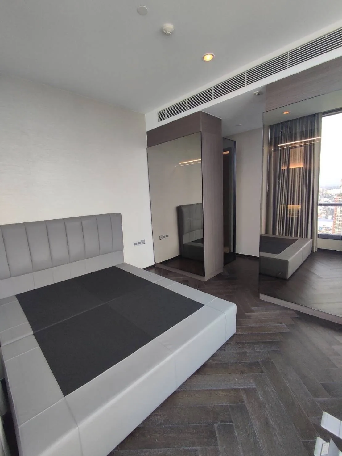 Property photos for The Esse Sukhumvit 36