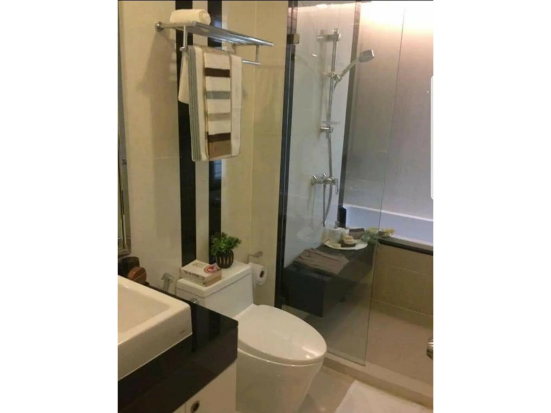 Property photos for Beverly 33