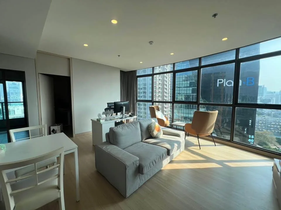 Property photos for Lumpini Suite Phetchaburi - Makkasan