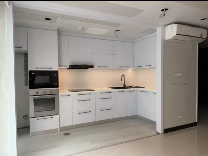 Property photos for Avenue 61