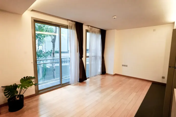 Property photos for Via Botani