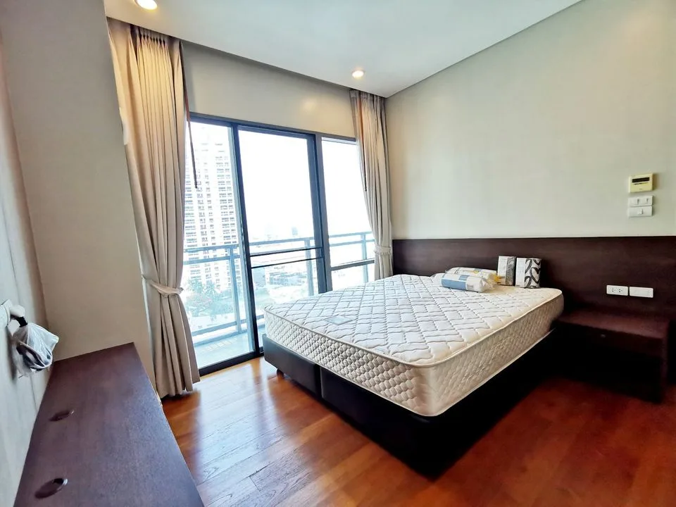 Property photos for Bright Sukhumvit 24