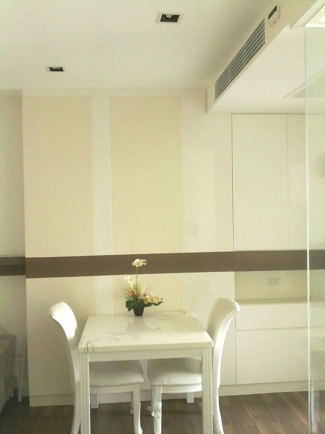 Property photos for The Room Sukhumvit 62