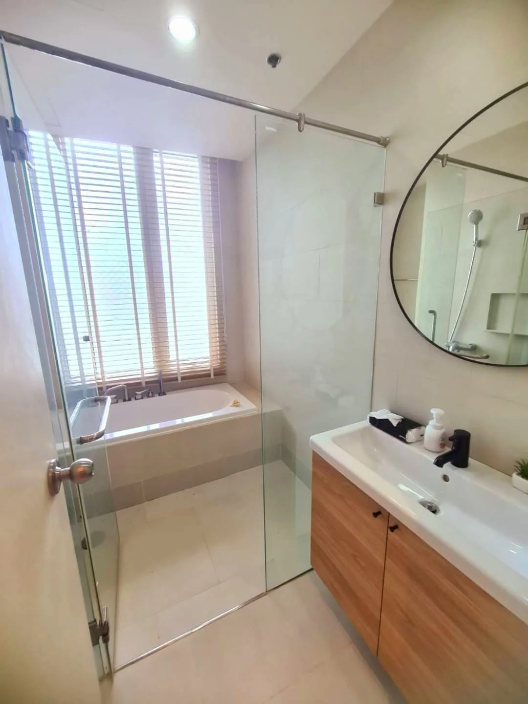 Property photos for Villa Rachatewi