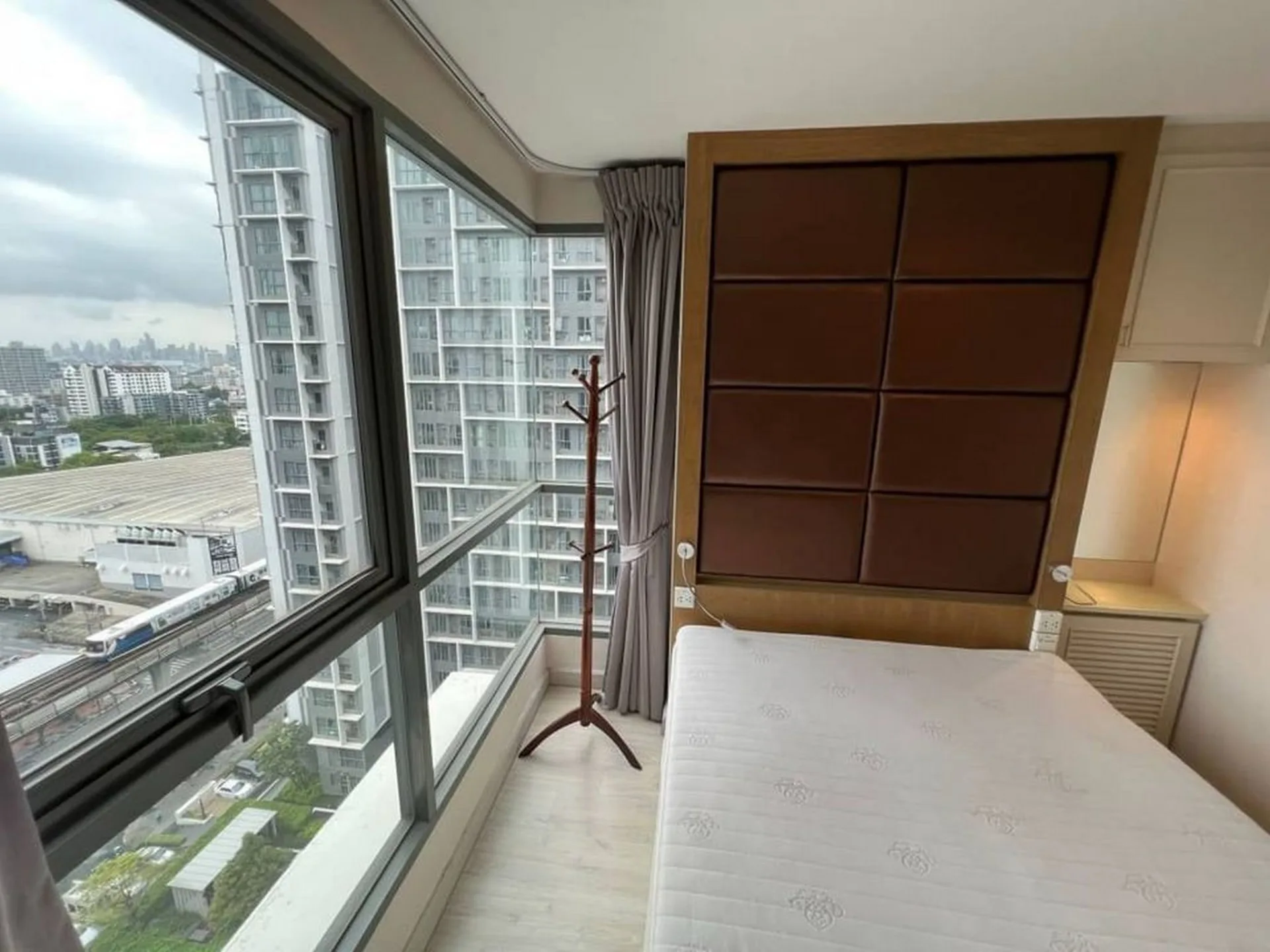 Property photos for Ideo Mobi Sukhumvit 81