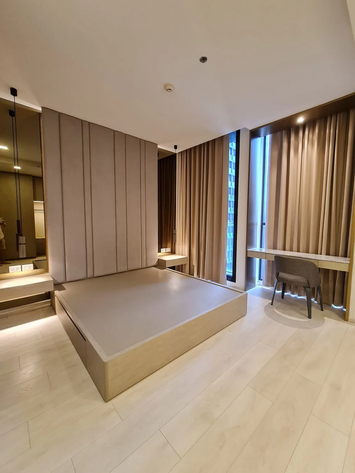 Property photos for Noble Ploenchit