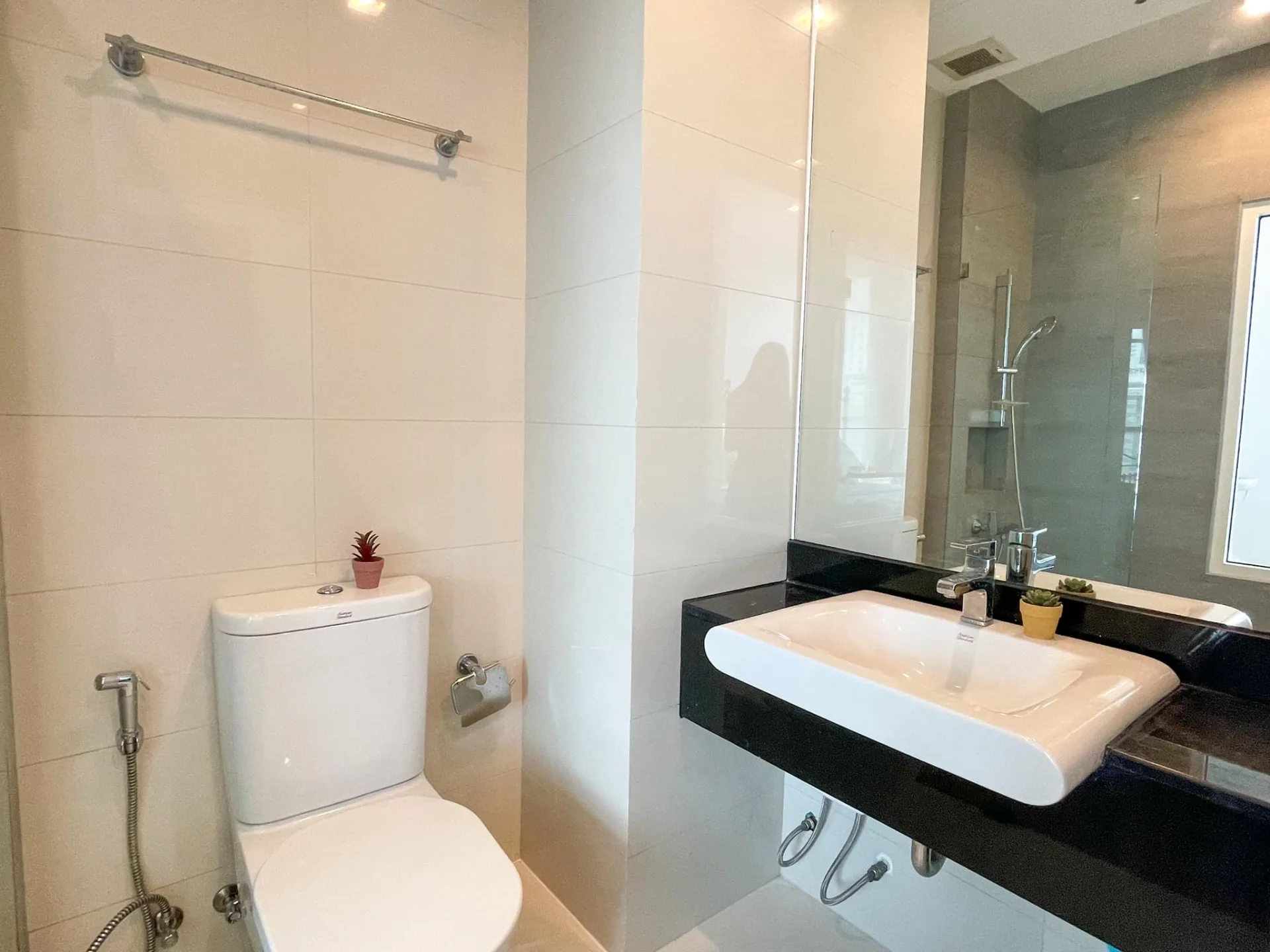 Property photos for Ideo Verve Ratchaprarop