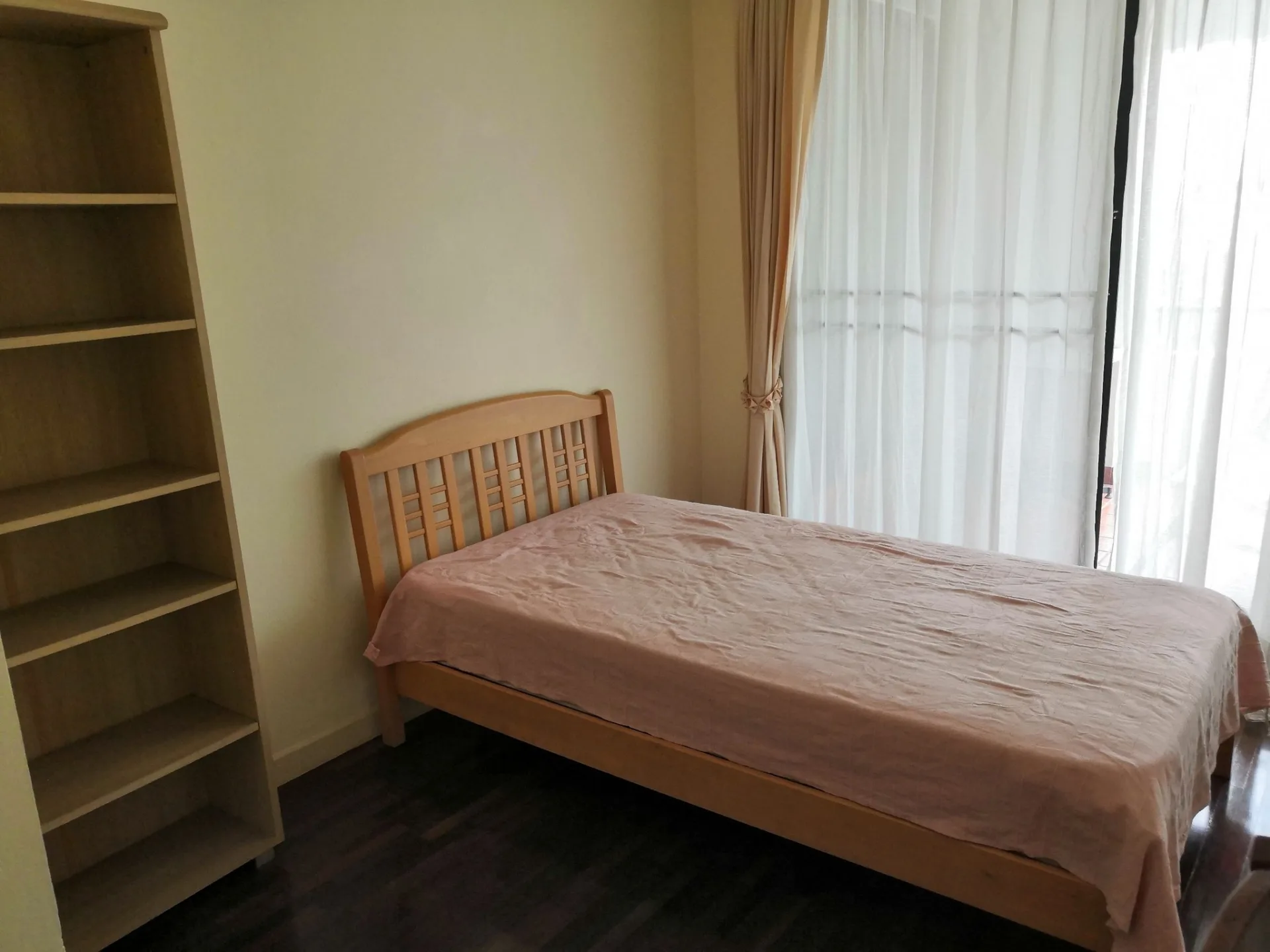Property photos for Lily House
