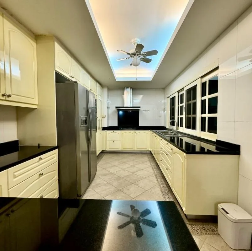 Property photos for Single House Yenakat 2