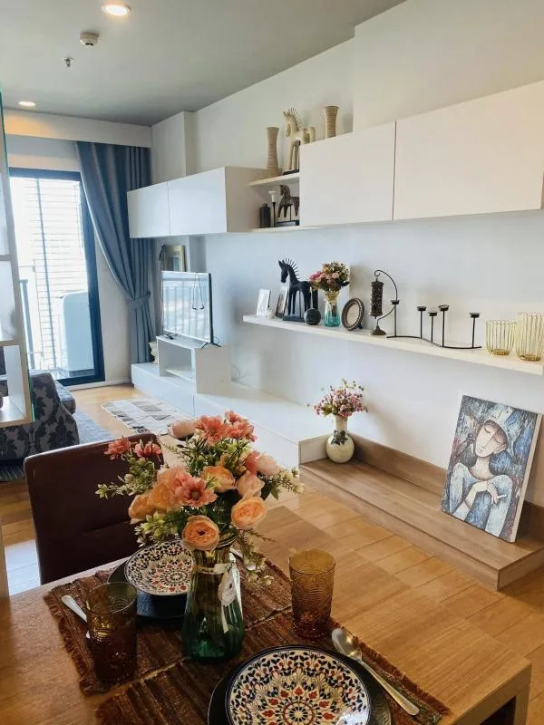 Property photos for Blocs 77