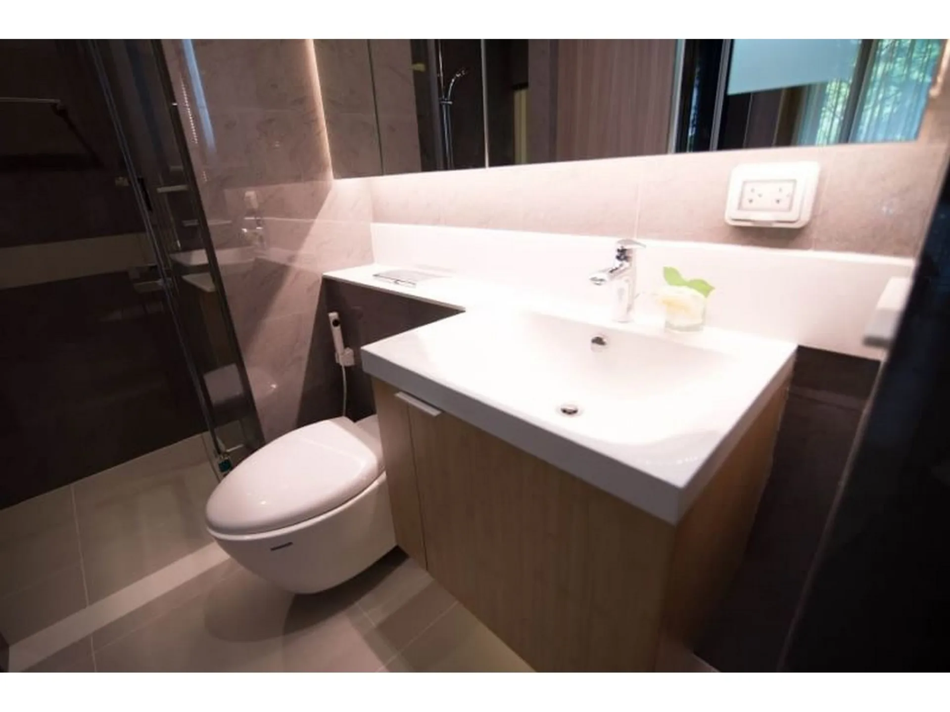 Property photos for Urbitia Thong Lo