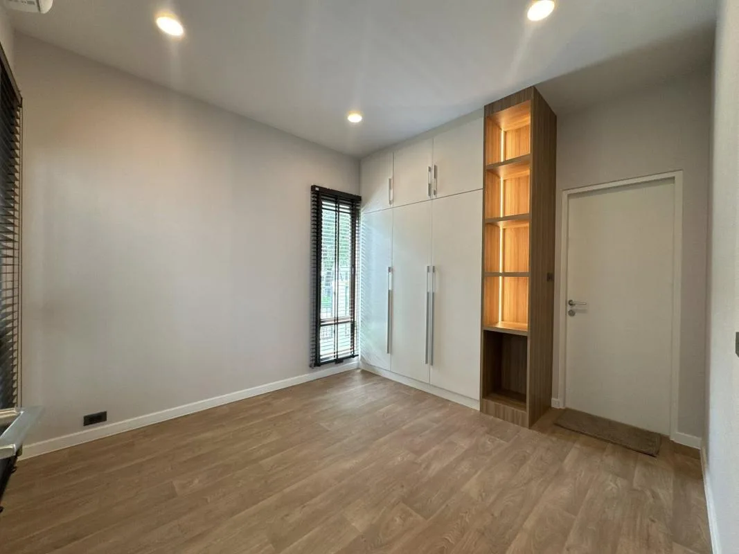 Property photos for Burasiri Krungthep Kreetha