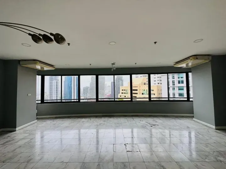 Property photos for Moon Tower