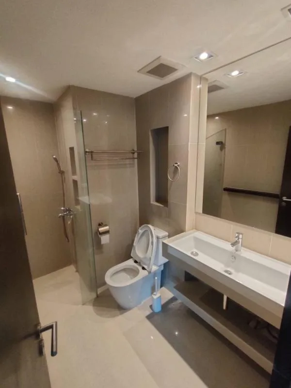 Property photos for Sathorn Gardens