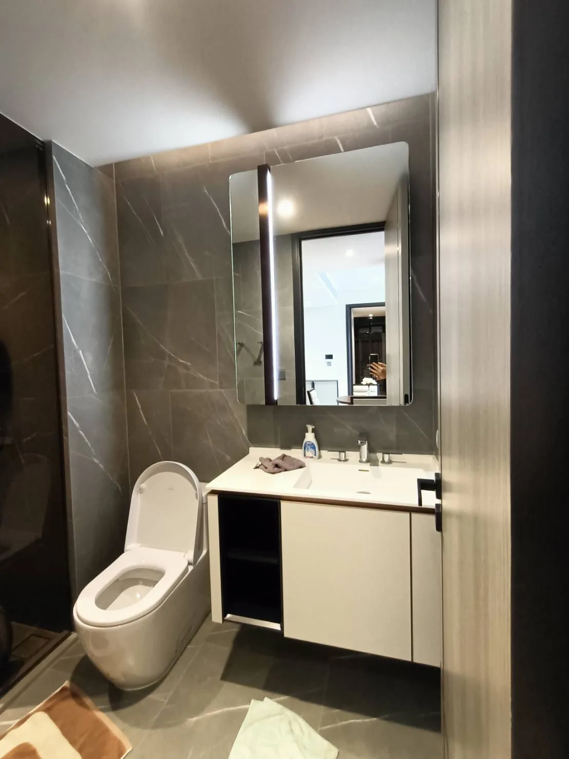 Property photos for The Reserve Sukhumvit 61