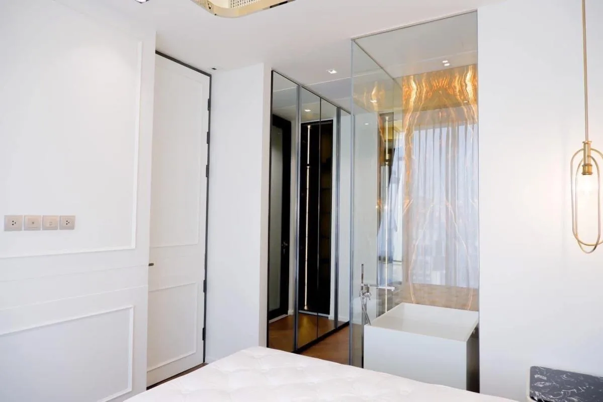 Property photos for 28 Chidlom
