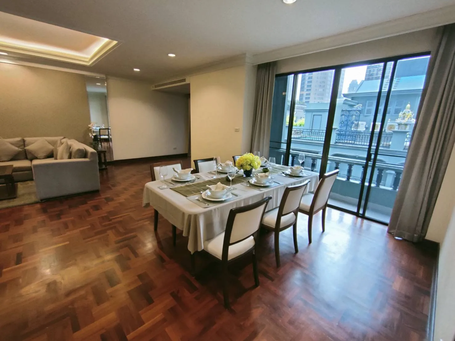 Property photos for Ploenruedee Residence