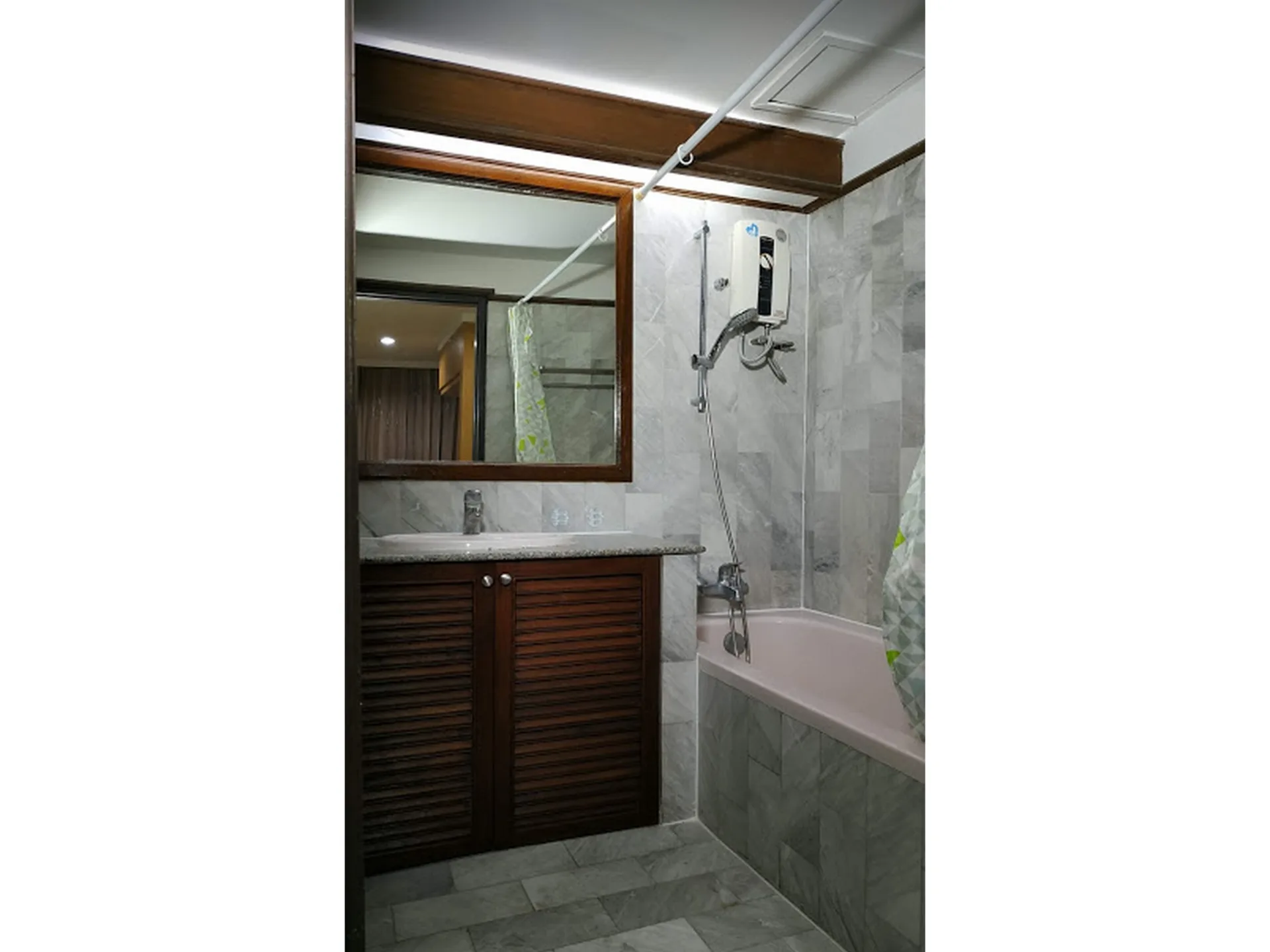 Property photos for Supalai Place
