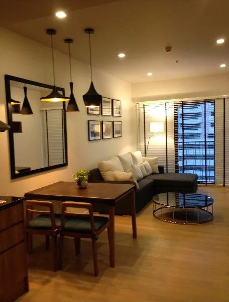 Property photos for Noble Refine