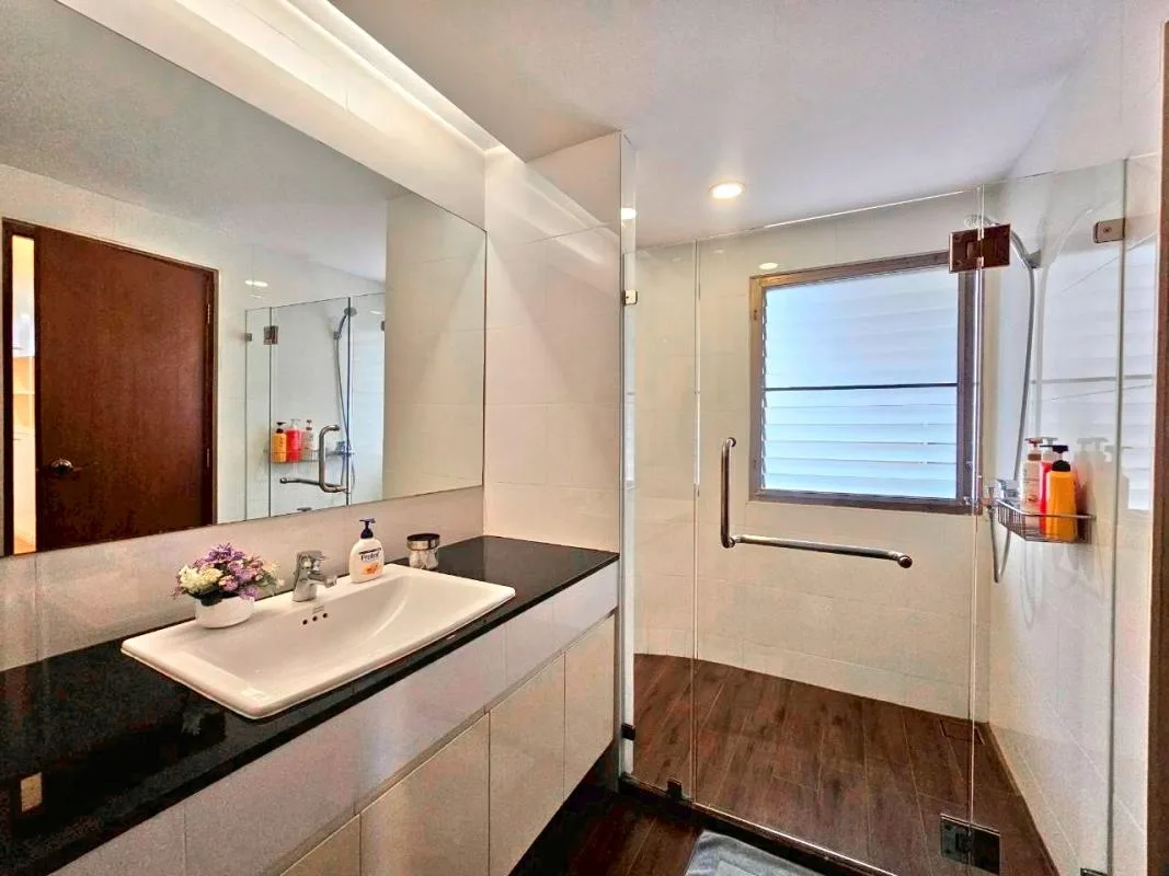 Property photos for Serpentine Residences