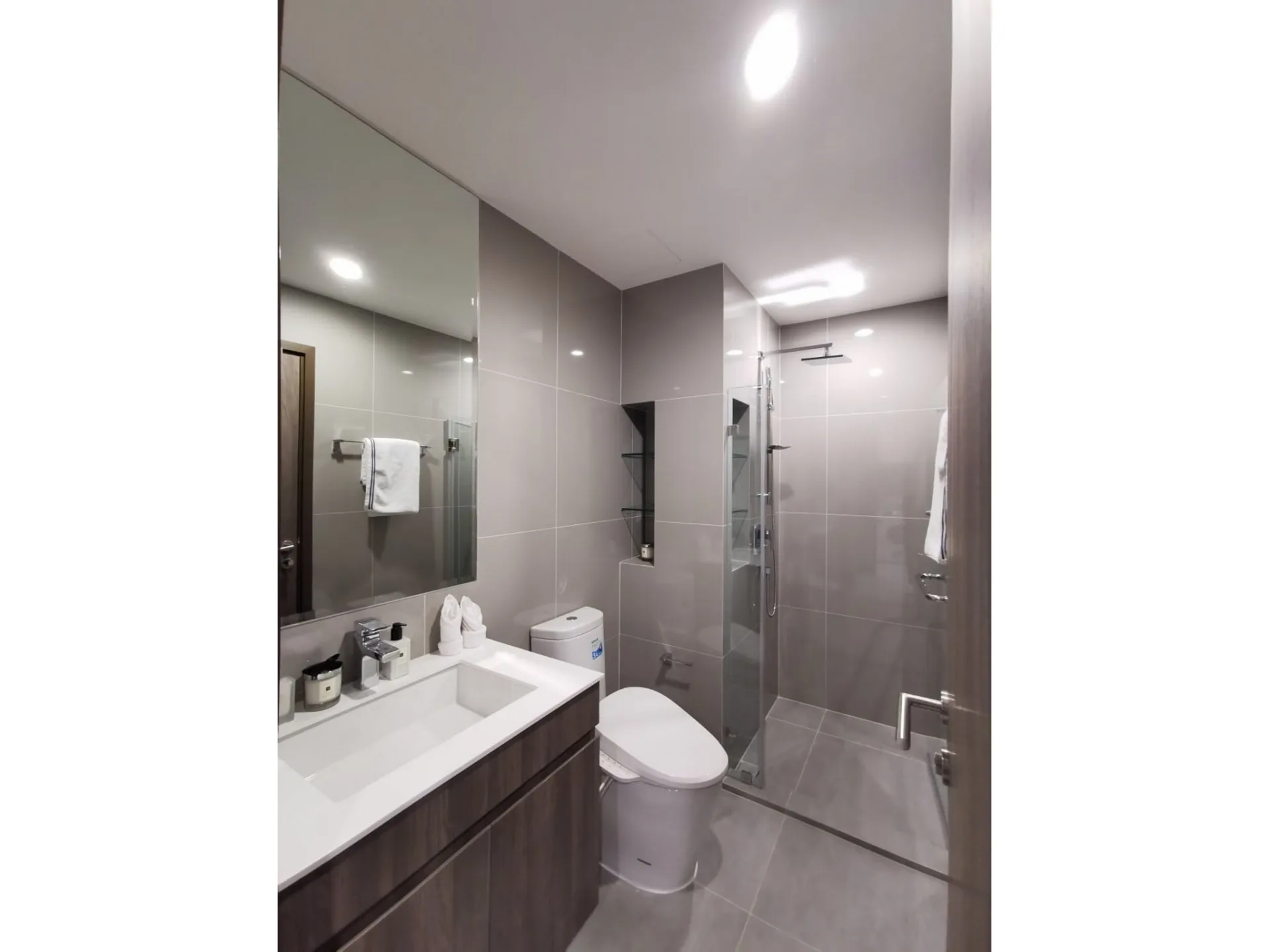 Property photos for Ideo Mobi Asoke