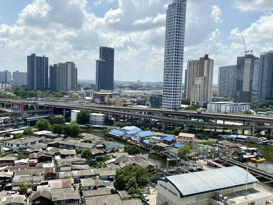 Property photos for Aspire Sukhumvit 48