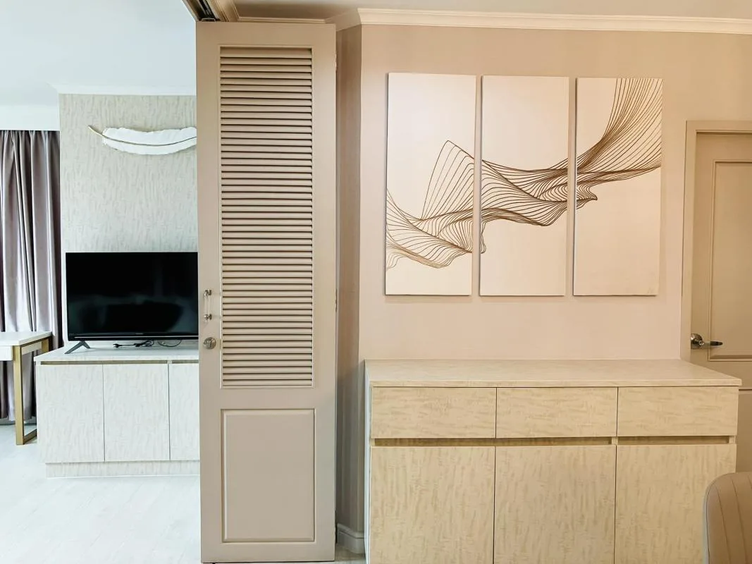 Property photos for Sathorn Gardens