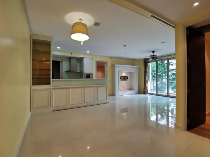 Property photos for The Legend Saladaeng