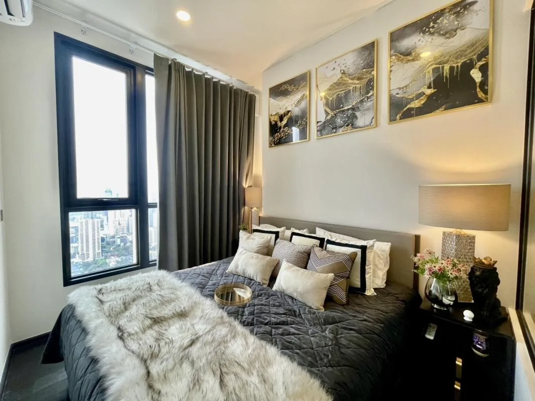 Property photos for Park Origin Thonglor