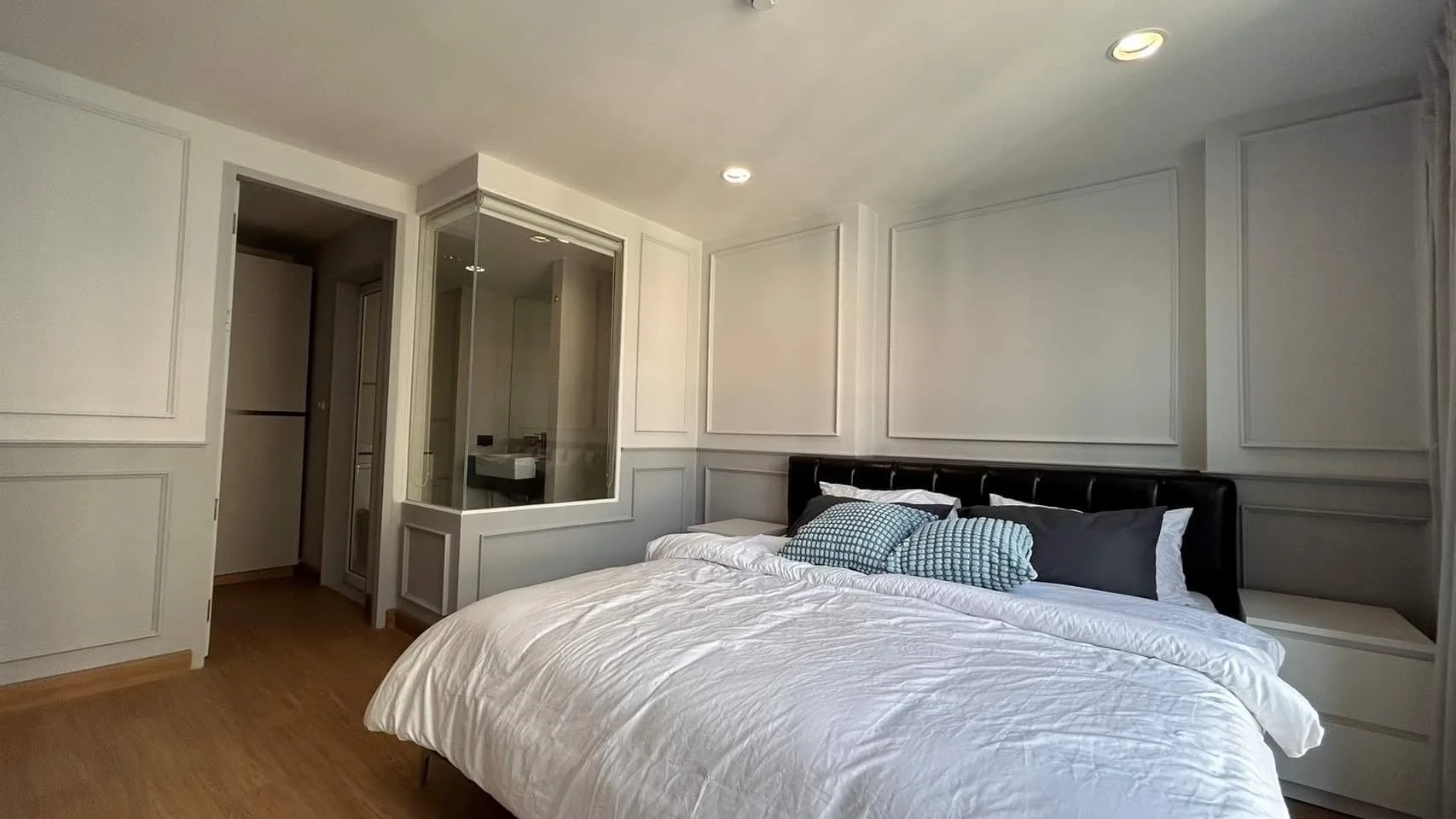 Property photos for Ideo Blucove Sathorn