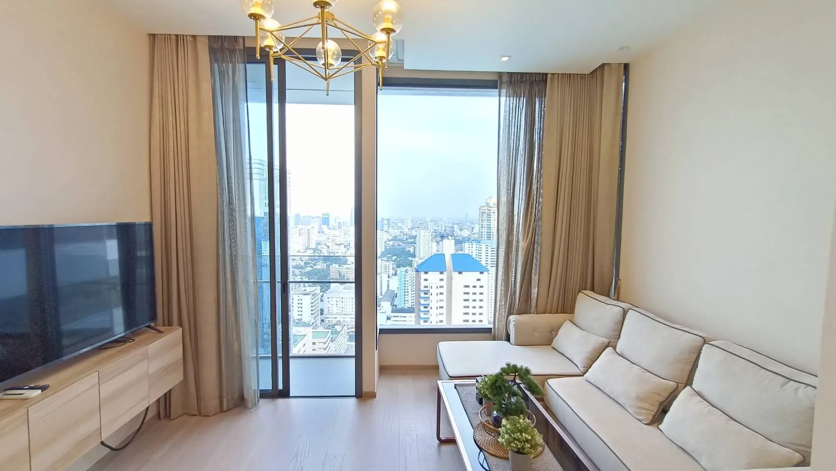 Property photos for The Esse Asoke